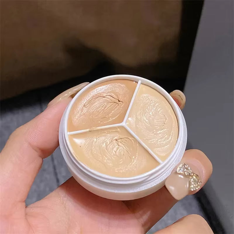3-Color Skin Perfecting Concealer Palette